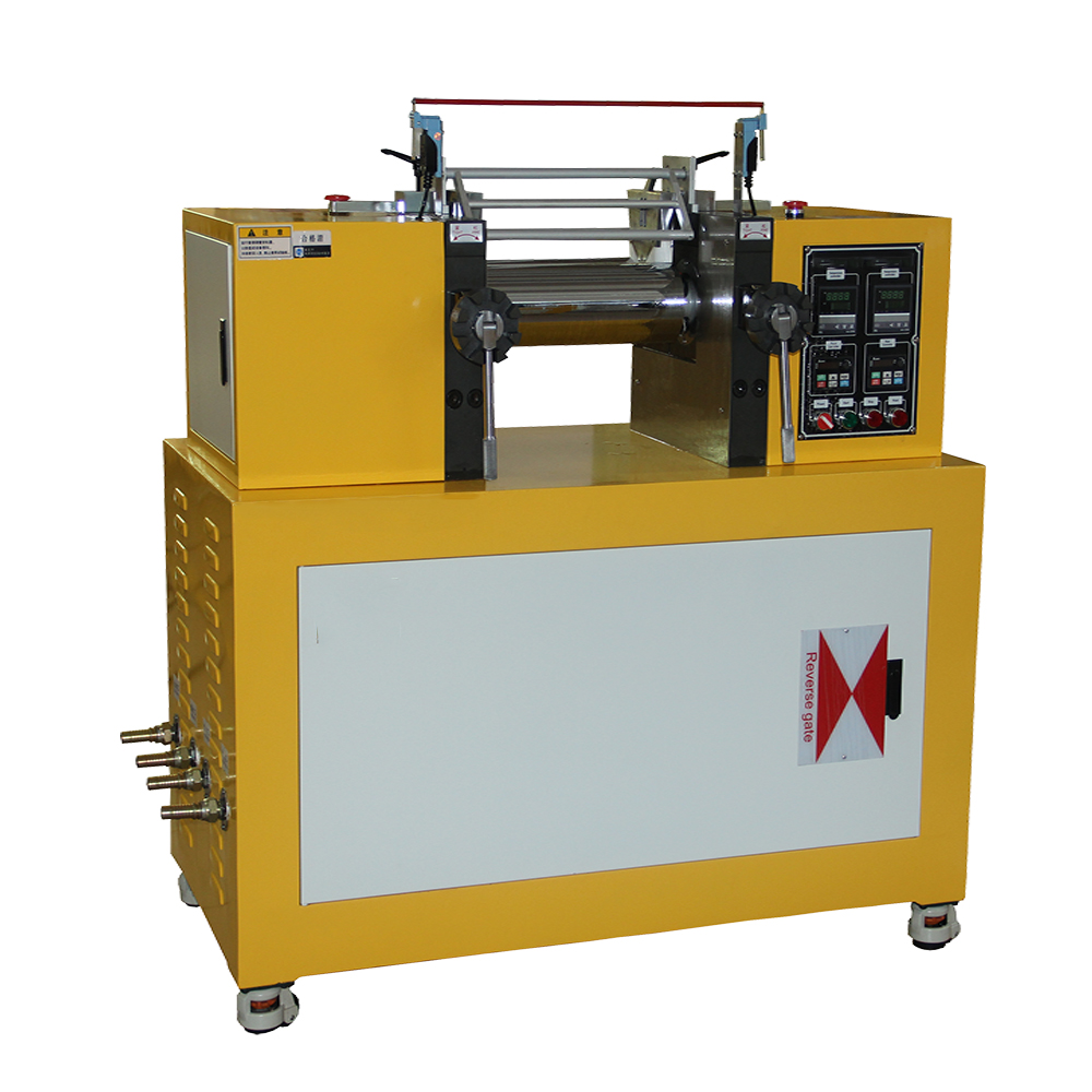 实验室4寸开炼机