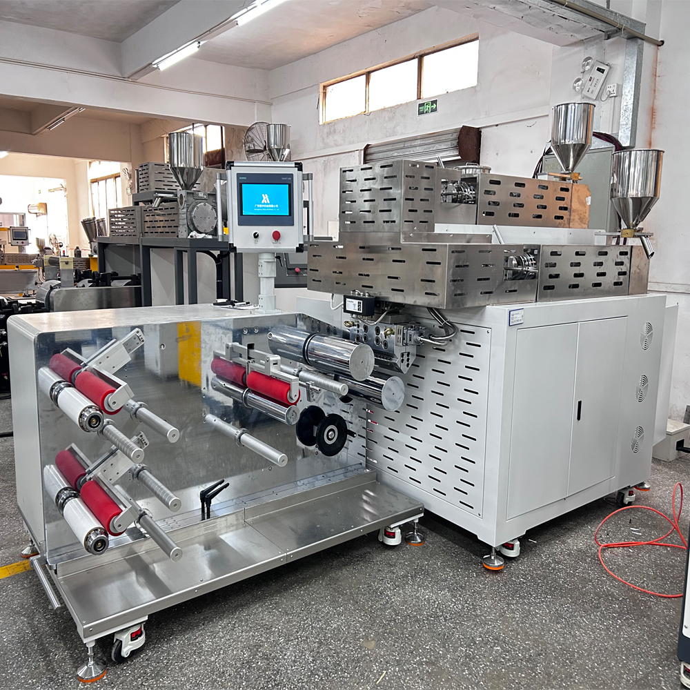 ZS-432-3三层共挤流延机